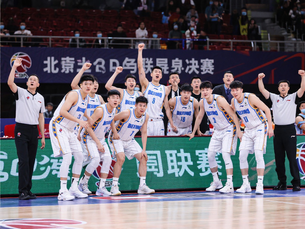 己支持的球 己支持的球